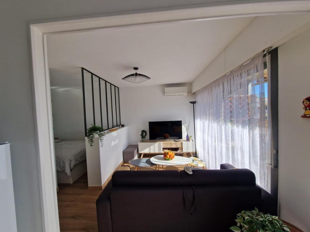 Chez Stella - Proche Apartment *